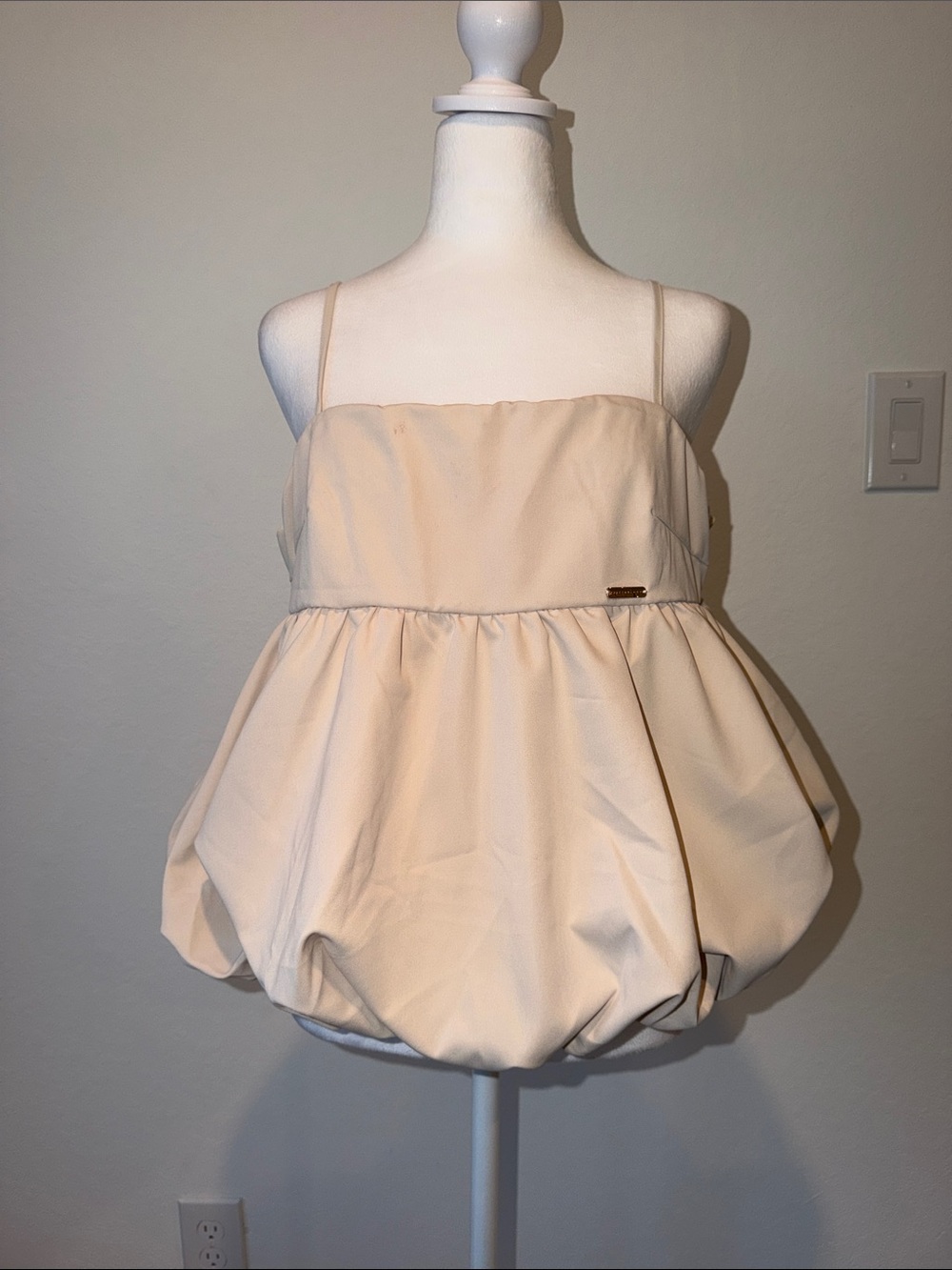 Missguided Cream Bubble Hem Spaghetti Strap Top